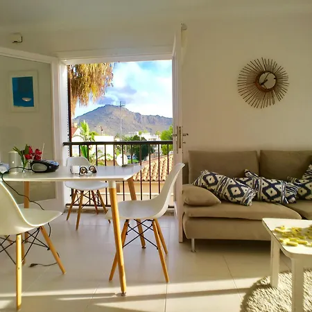 Planeta Mallorca Sea And Mountain Apartment Pollenca